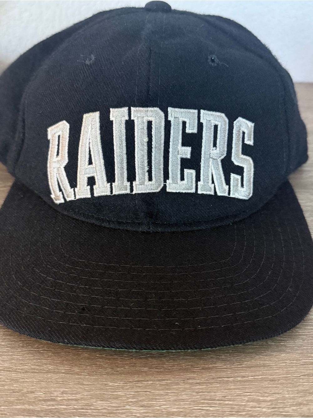 Vintage 90s Raiders Starter Wool Snapback Hat Black Spellout NFL Cap